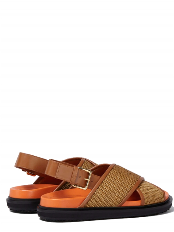 Marni Fussbett Criscross Sandaler, Raw Siena/Dust Apricot 